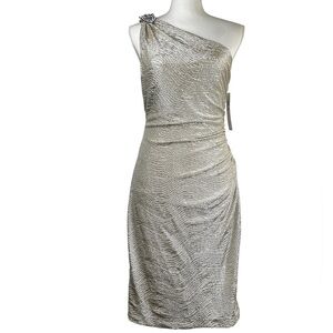 Maggy London Women's Platinum Frost Asymmetric GR120M Formal Dress